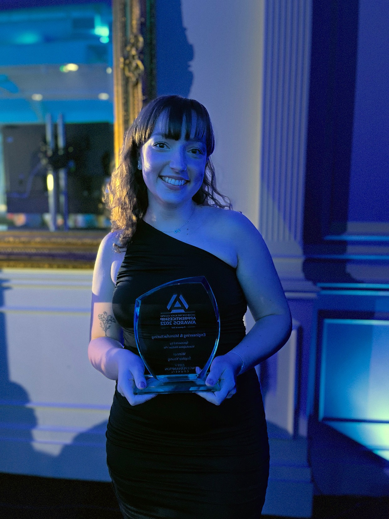 Sophie’s electric as PP C&A engineer wins major Engineering & Manufacturing Apprenticeship Award